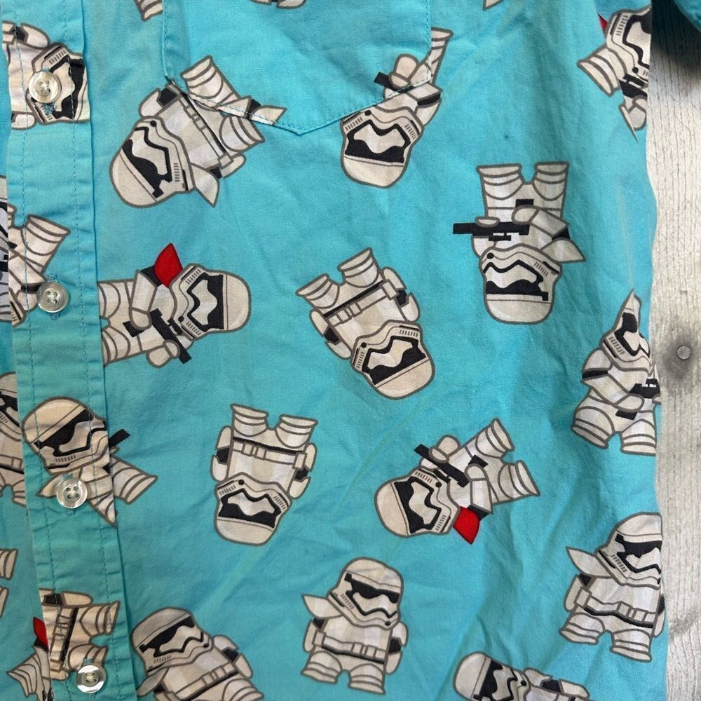 Disney Parks Star Wars Storm Trooper Button Down Cotton Shirt Men’s Sz S - Picture 2 of 4